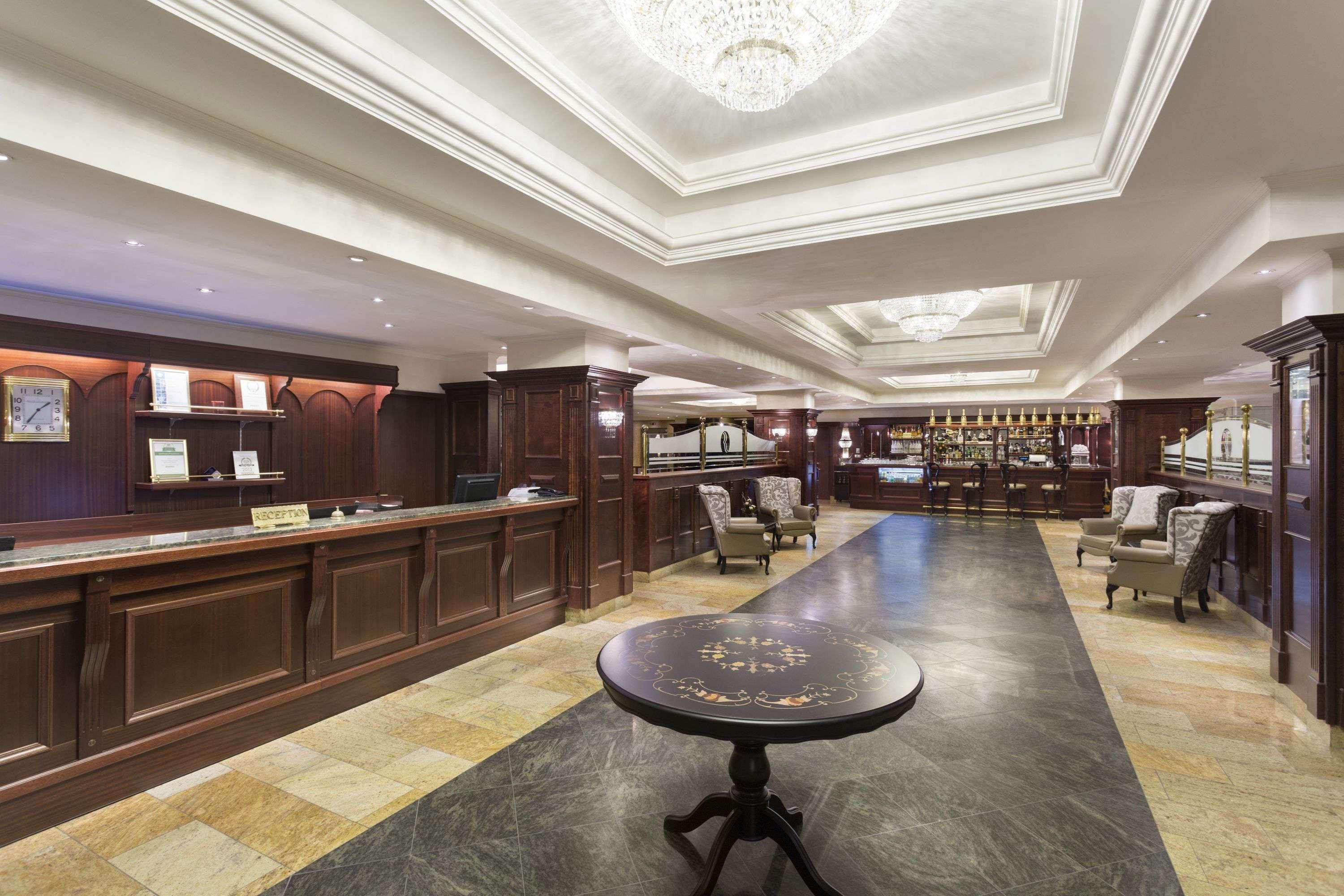 Ramada & By Wyndham North 4* Bucureşti