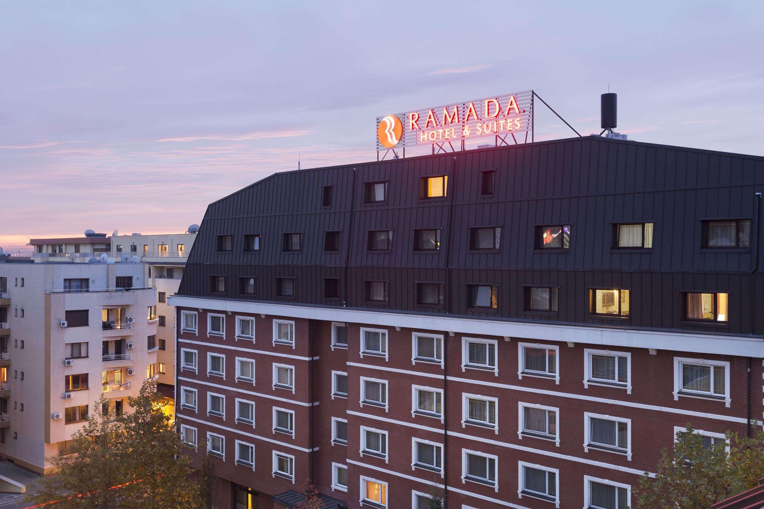 Hotel Ramada & By Wyndham North 4*